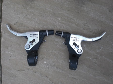 4.1 LX Brake Levers.JPG