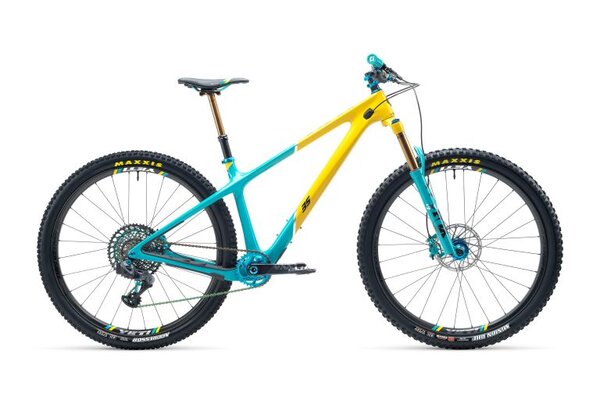 a03dfa22-2021_yeticycles_arc_35th_anniversary-768x512.jpg