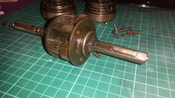 4 speed hub 2.jpg