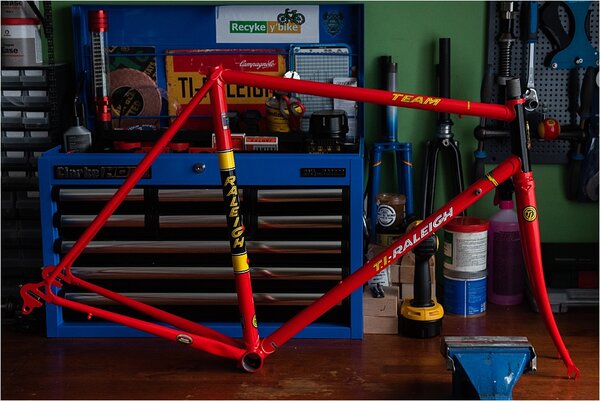 TI40-192-40th-Anniversary-Frameset.jpg