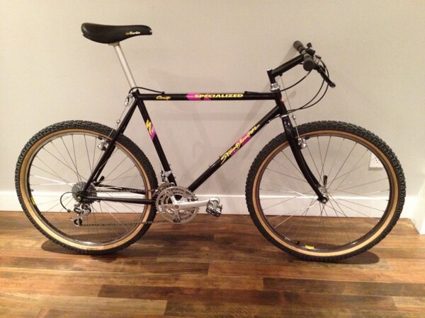 1989 stumpjumper comp black.jpg