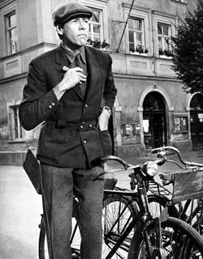 James coburn.jpg