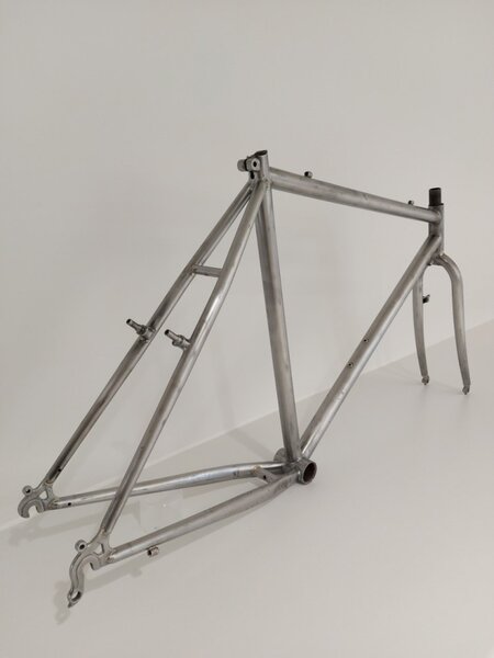 stumpjumper strip frame and fork 3.jpg