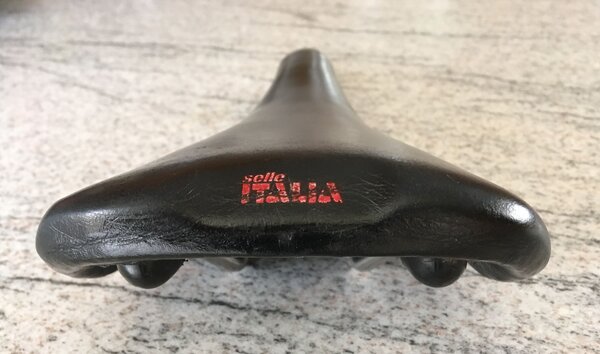 saddle rear 1.JPG