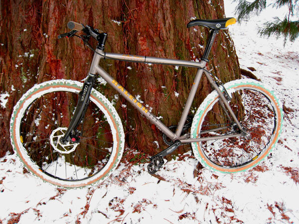 TOMAC-SNOW1.jpg