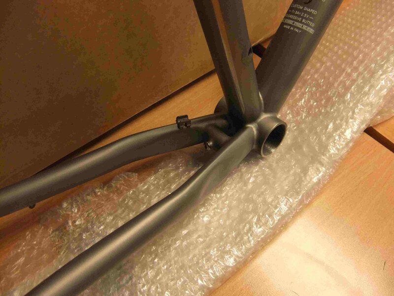 Chainstay detailing.jpg