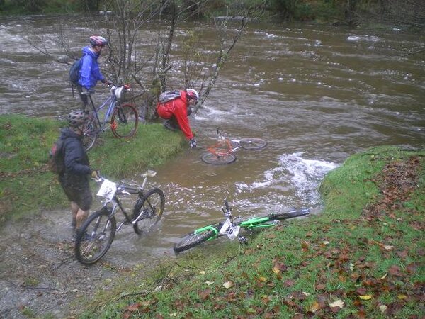 washing bikes welsh style!.jpg