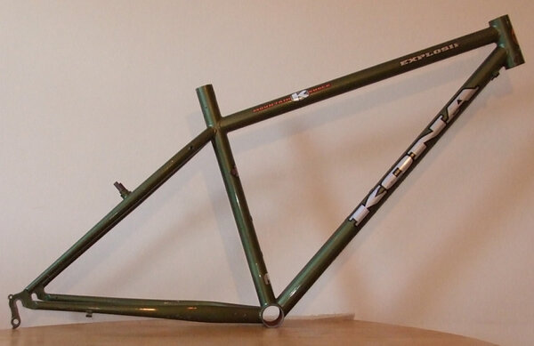 1994 Explosif frame size 16 c-c tt 538mm.jpg