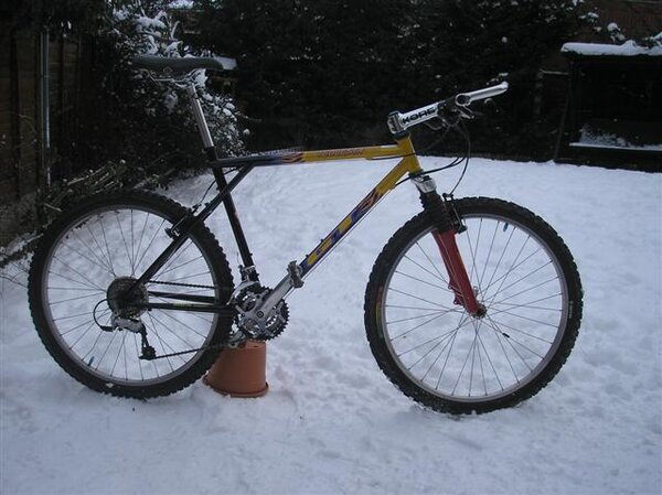 Trek + Gt 001 (Small).jpg