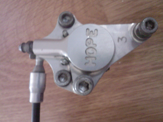 front caliper c2.jpg