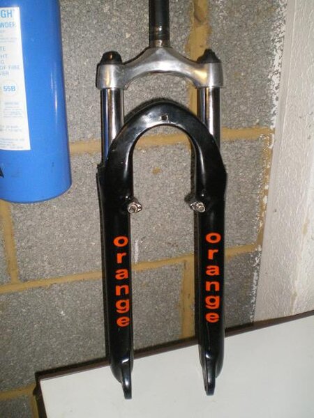 1 inch steerer suntour basic fork.jpg