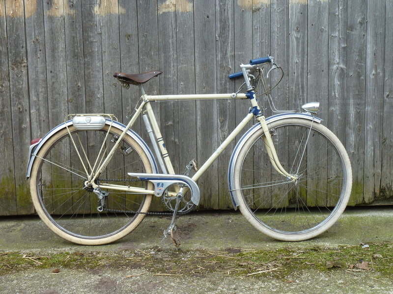 50s Peugeot1.jpg