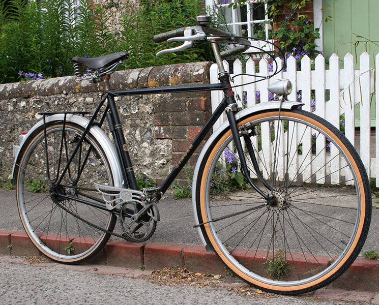 SINGER GRAND SPORT 193515.jpg