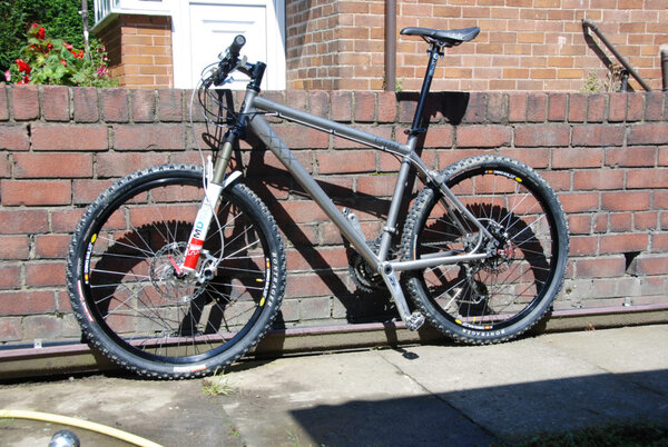 Commencal Titanium Limited Edition 020i.jpg