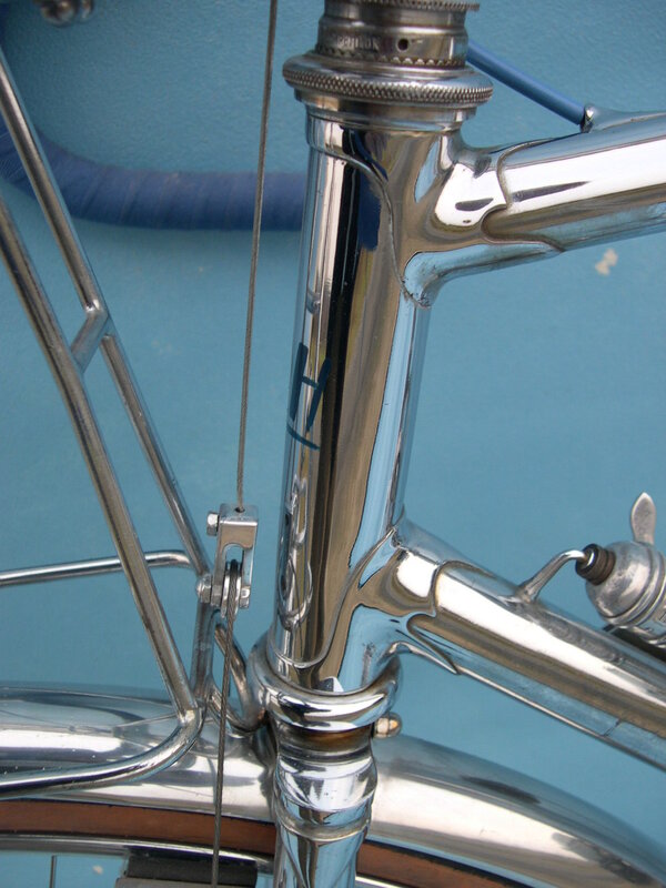 1952 Chrome Rene Herse25.JPG