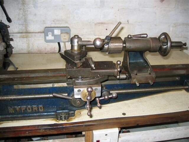 lathe4.jpg