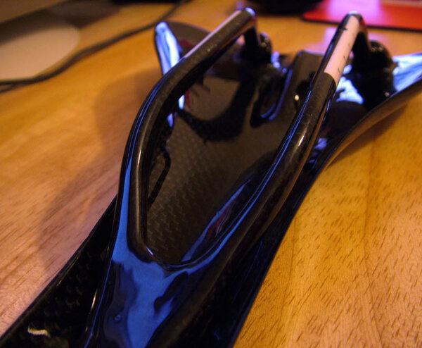 carbon saddle8.jpg