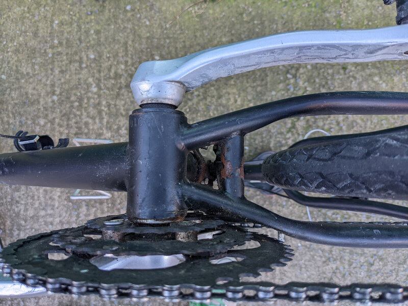 P7 rear triangle bottom.jpg