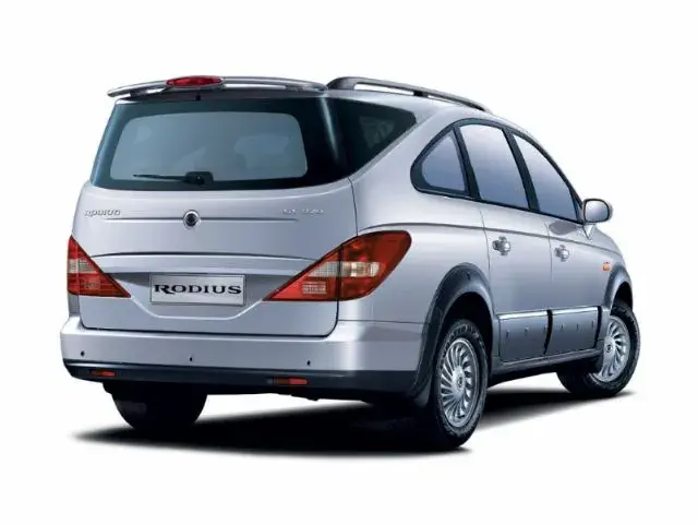 ssangyong-rodius-p935b.webp