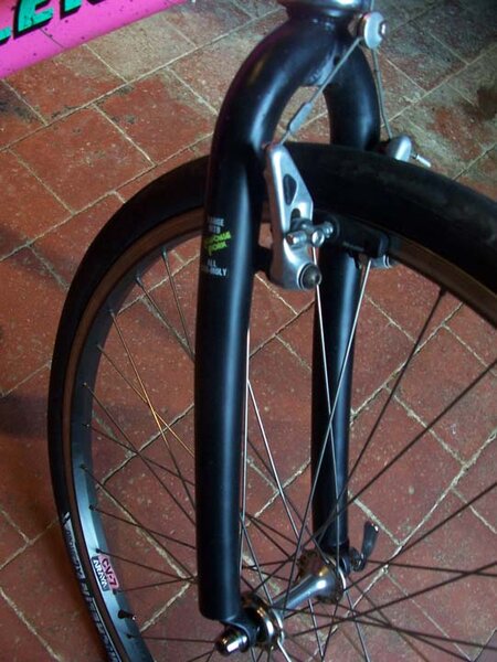 e-Tange fork-front cantis-front rim.jpg