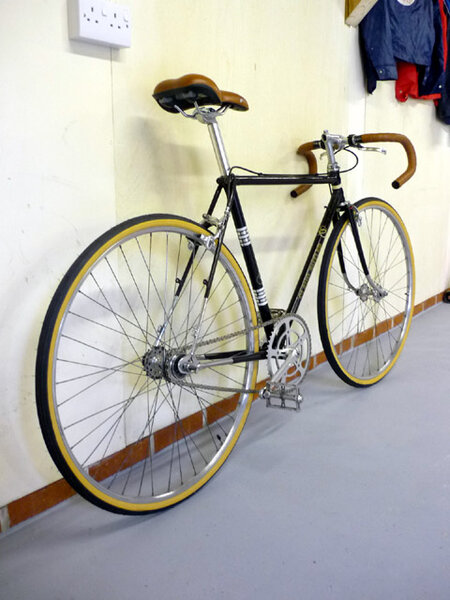 Claud Fixie Racer 2.jpg