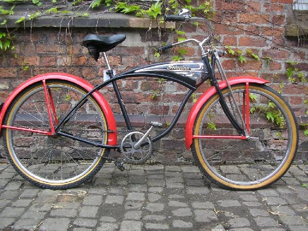 bikes schwinn.jpg