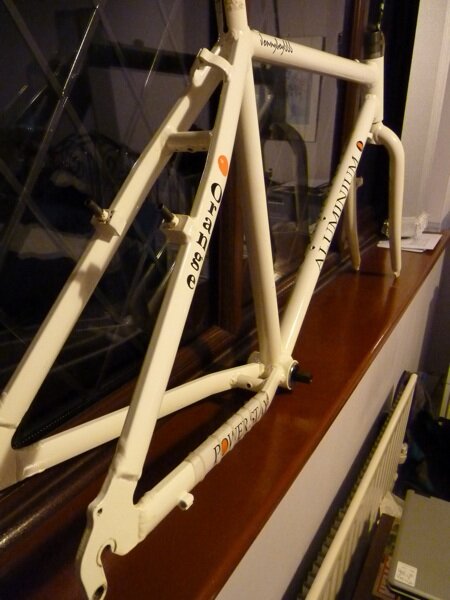 aluminium O frameset.jpg