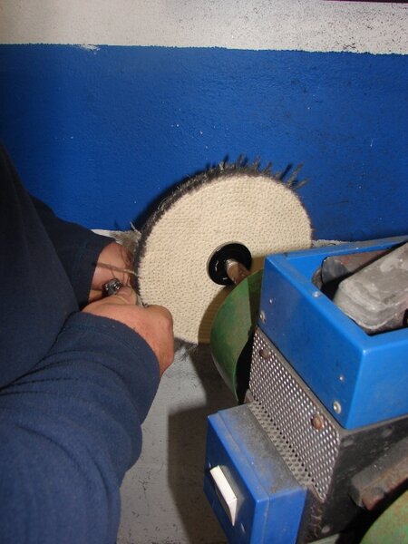 handmade polisher, a life saver.....jpg