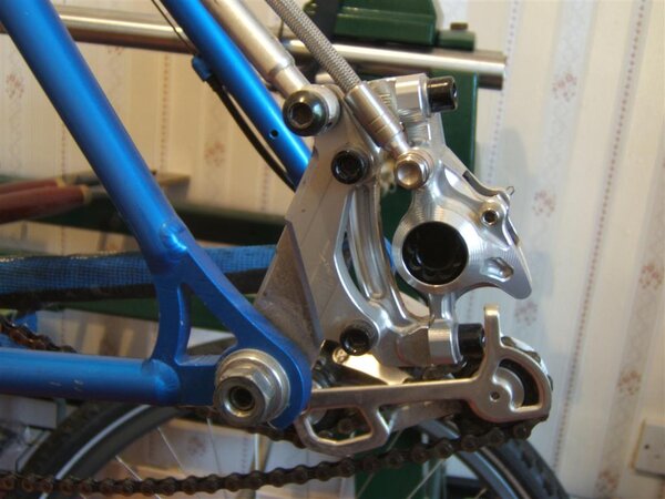 frame adaptor 003 (Large).jpg