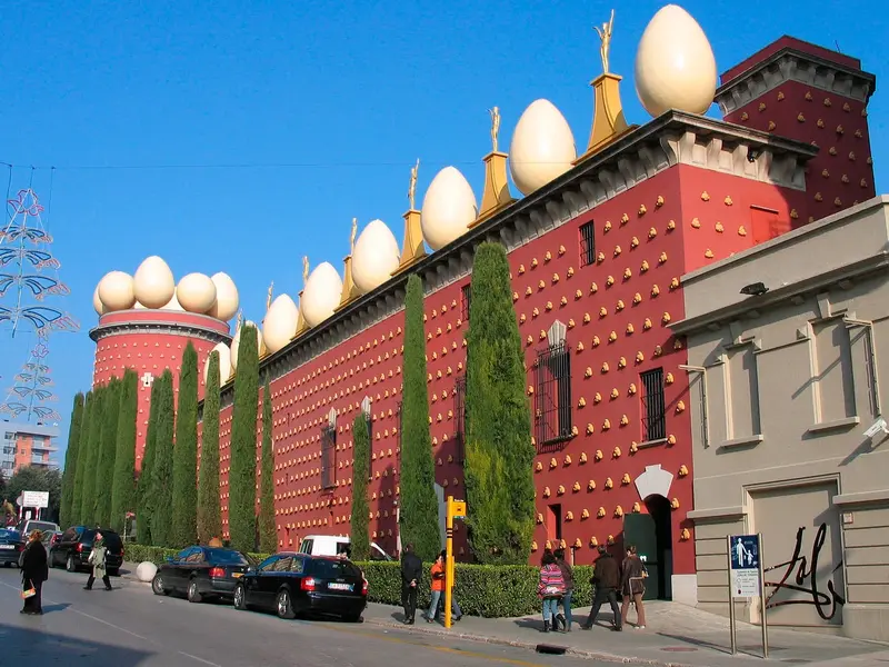 tour-museo-dali-i-gala-3795761168.webp