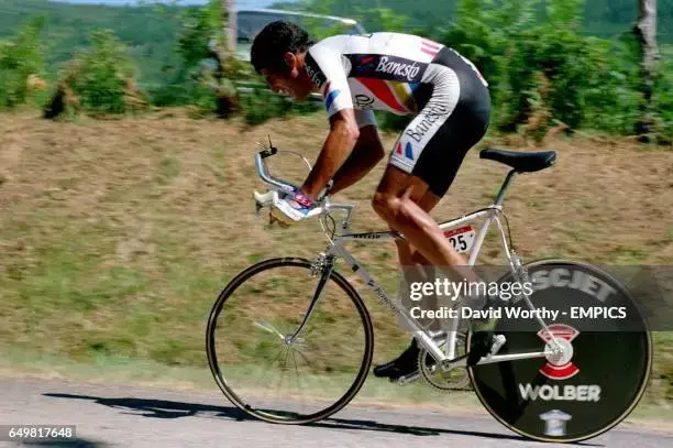 miguel-indurain-spain-banesto-stage-20-lac-de-vassiviere-time-trial-3126160472.webp