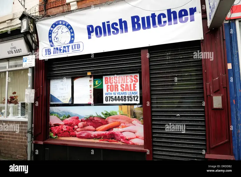 polish-butchers-shop-closed-downfor-salehyson-greennottingham-DRDDB2-1090373826.webp