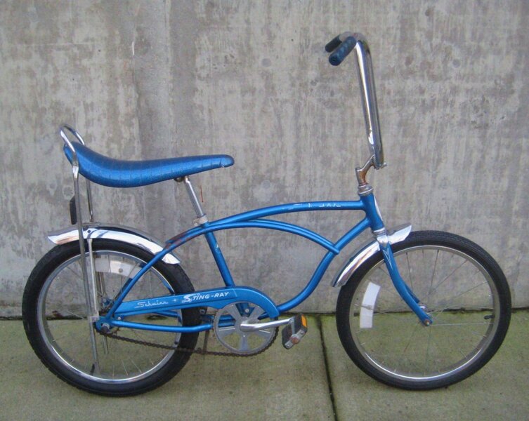 1976-Schwinn-Sting-Ray-1024x816.jpg