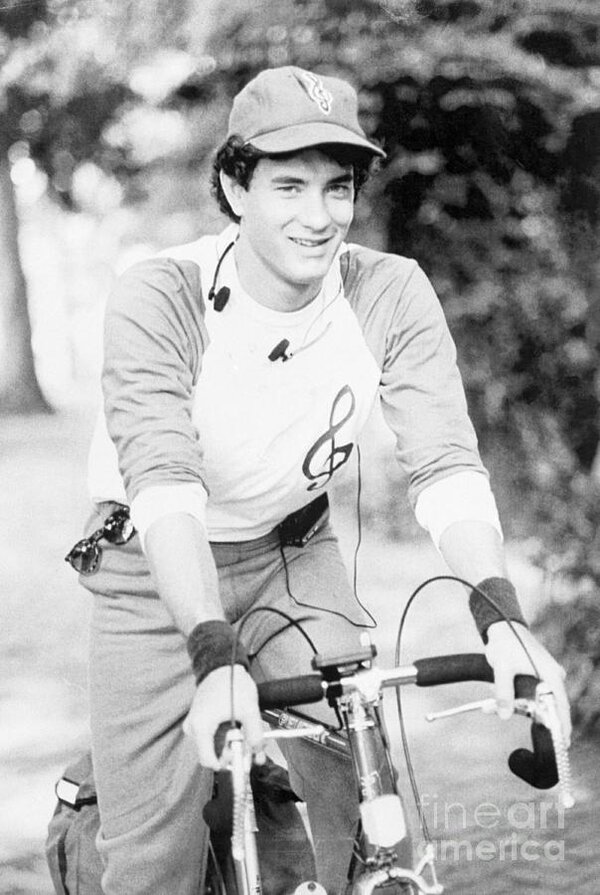 tom-hanks-riding-a-bicycle-bettmann-1593550562.jpg