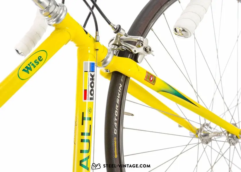 bernard-hinault-classic-road-bike-1993-15_1080x.webp