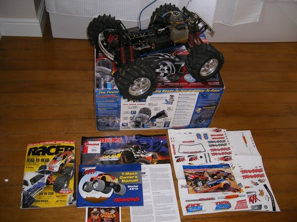 Radio Controlled 007.jpg