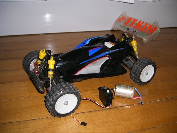 Radio Controlled 006.jpg