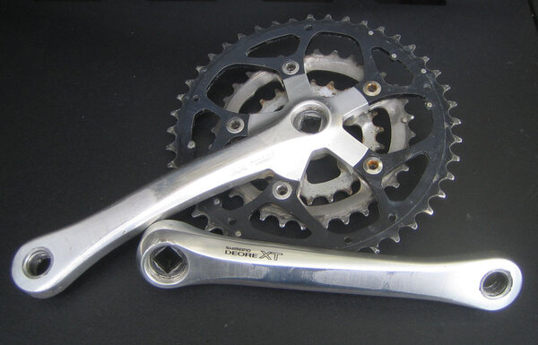 FC737cranks.jpg