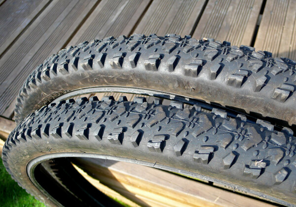 Kenda_tyres1a.JPG