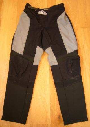 Azonic trousers1_R.JPG