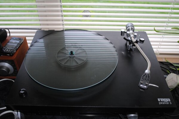 Rega Planar 3.jpg